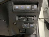 運転席周辺にある各種スイッチ画像です。今では必須アイテムのETCも装備(^^♪