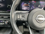 ステアリングスイッチで車両状態の確認、設定やナビ機能の操作もハンドルを握りながら可能になります☆