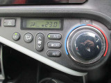 オートエアコンですので、車内を快適な空間に出来ます♪