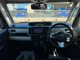 全国登録納車可能です。提携陸送会社による配送も可能ですので、是非お問い合わせお待ちしております。