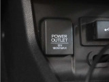◆12V電源ソケット◆スマートフォンの充電等にも便利な電源ソケット!使いやすい場所に装備されています。