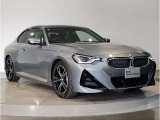 BMWのダイナミック且つエモーショナルなスタイルを印象付けるキャラクターライン(プレスライン)眺めているだけで溜め息の出る美しさです☆