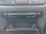 DVD/CD/USB/AUX/フルセグTV/ブルートゥース対応のオーディオです。