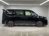 このお車は当店に展示はしておりません。ご希望の店舗(弊社U-Car取り扱い22店舗)へ直接配送しご商談の流れになります。ご成約が必須ではありませんのでお気軽にお問い合わせ下さい。