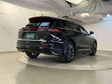 当社でご購入頂いた全ての車両はご納車前、エンジンオイル交換・ワイパーゴム・ブレーキ点検・調整・その他確認の上ご納車いたします。