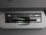 ETC車載器付きです。高速道路の料金所もスムーズに通過できます。