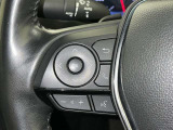 ステアリングスイッチ装備!運転しながら手元でオーディオの操作などができます。
