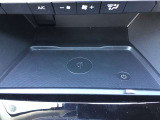ワイヤレス充電機能付きです。