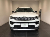 セブンスロットグリルはJEEPの伝統です。