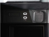 【USB接続】USB接続も可能です。スマホと連動して音楽も再生可能です。