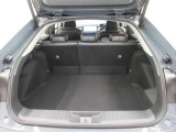 5名乗車時の荷室です。