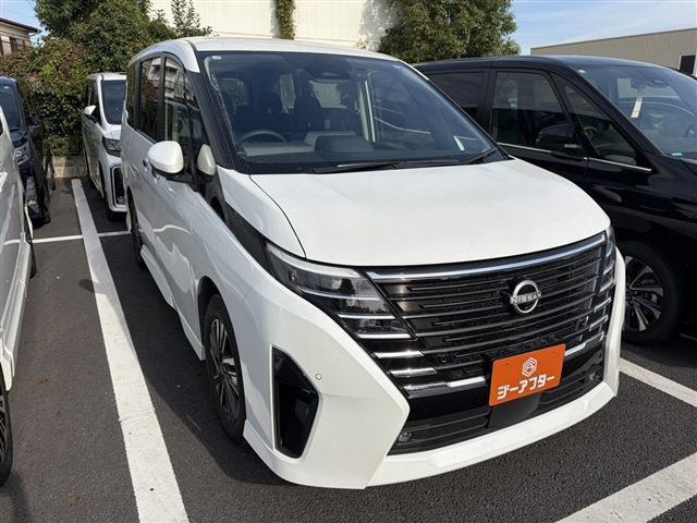 セレナ 2.0 ハイウェイスターV 禁煙車 ナビ バックカメラ