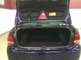 当社の九州運輸局指定工場にて、納車前点検整備致します。 点検項目数は100項目に及び、安心の状態でお客様にお届けいたします!買ってからも安心のカーライフを提供します。