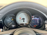 ご納車後は最寄りのポルシェセンターにてメンテナンス、保証をお受けいただけます。