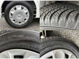 オールS-ズンタイヤです。サイズは155/70R13