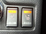 【シートヒーター】寒い日に重宝するシートヒーター!エアコンより早く温まってくれるので寒がりの人も安心ですね♪エアコンの温風は乾燥するから苦手、という方にもをおすすめです。