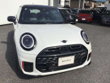 【BMW/MINI 正規ディーラー BPS川口 MINI NEXT川口】◆住所:埼玉県川口市朝日1-5-16◆国道122号線沿いにございます。首都高速 足立入谷、加賀、東領家、鹿浜橋インターから約3キロ 10分の好立地にございます