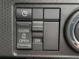 片側電動スライドドアのスイッチ付です。車内からもスイッチひとつで楽にドアの開閉が可能です。電動なので開閉時に力を使う必要がなく、半ドアになることもありません!