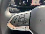 アダプティブクルーズコントロールACC+トラベルアシスト搭載。高速道路でのレーンキープや前走車との車間維持をアシストし、長距離ドライブをより快適にします。