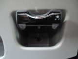 【ETC車載器】が装備されています。ETCカードを差し込むだけで高速道路の利用が可能です。