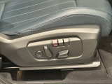 自分に合ったドライビングポジションへ。運転席まわりも使いやすく設計されています。