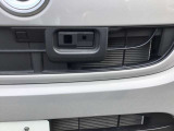 安全機能「スマートアシスト2」は車両搭載の単眼カメラとレーザーレーダーで周囲の状況を認識します。
