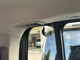 リアガラスにもドライブレコーダーがついています。