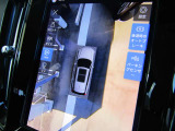 360&deg;ビューカメラ搭載で駐車をよりスムーズに!