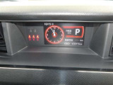 トヨタ認定中古車保証付!(1年間、距離無制限 HV車はHV保証付) 別途延長保証もご用意しております♪ ぜひ現車を確認にご来店ください