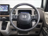 ◆ハンドル全体◆各種スイッチがハンドルから手を放さず操作できるので運転中でも楽に操作できます。