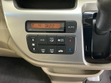 USB入力端子ついてます。USBメモリを接続して音楽ファイル、画像ファイル、動画ファイルなどをナビ画面で楽しめます ※一部のディスプレイオーディオ、CDチューナーの場合は音楽ファイルのみとなります