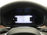 Google アシスタントを呼べば、友人や家族、会社の同僚への連絡や、車内環境の調整も思いのまま。ルート案内やエンターテイメント機能を利用する際も、ステアリングから手を離す必要はありません。