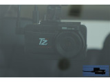 ドライブレコーダー(TZ-DR500)装備してます。フロントとリヤーのカメラで録画しているので万が一の時の記録で安心です。