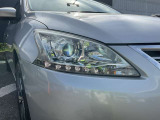 LEDヘッドランプ仕様。シャープな白光色のLEDランプを採用しました。夜の視界を明るくしてくれます。