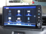 ナビゲーションは純正9インチメモリーナビ(VXU-225VZi)を装着しております。AM、FM、CD、DVD再生、Bluetooth、音楽録音再生、フルセグTVがご使用いただけます。