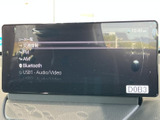 FM・AMやBluetoothなど、複数の音源を画面で確認できるオーディオメニューです。利用したい項目を見つけやすく、普段の移動中もお好みに合わせて音楽や音声を楽しめます。