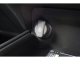 シガーソケットが付いているので、車から電源を取ることが出来ます!