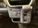 納車前にはプロのメカニックが、各部の点検を行います。ディーラーにしか出来ない品質、そしてサービスできっと満足していただけると思います!