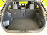 普段のお買い物や通勤、送迎等に十分な荷室スペースを確保しております。セカンドシートを倒すと、大きな荷物の積載も可能です♪
