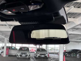 ETC内蔵型ルームミラーになります、裏側に差込口があります。防眩機能付ミラーになります