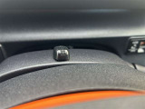 運転しながら電話が可能なマイク付きです♪