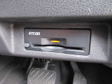 『ETC2.0』を装着しています♪♪ 有料道路での料金所の手間を省いて運転に集中できます♪♪ 車から離れる時はカードの抜き取りをお忘れなく♪♪