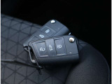 ■イモビライザー標準装備のエンジンキー 「イモビライザー」専用キー側のIDコードと車両側のIDコードを照合し、一致すればエンジンを始動させることができる盗難防止機能。