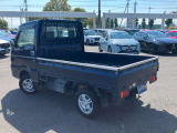 ご契約から納車まで担当営業を中心に、各スタッフ全員協力の上、迅速に進めさせていただきます。契約後車庫証明等の手続き中に、納車前車検又は点検をさせていただき、ご納車の準備をさせていただきます。