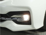 ◆フォグライト◆ 霧などの悪天候時、自車の位置を示すとともに前方や路肩が見えずらい時、近い位置をワイドに照らしてくれます