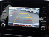 バックカメラ装備しております。駐車時に大変役に立ちますよ。駐車が苦手な方にも便利機能です。