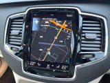 【9インチタッチスクリーン純正HDDナビ】「Apple Car Play」「Android Auto」対応のボルボ先進ナビゲーション「SENSUS」。最新地図データへ無料更新してお渡しします。