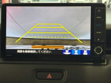 バックカメラで後方を映すので車庫入れも安心