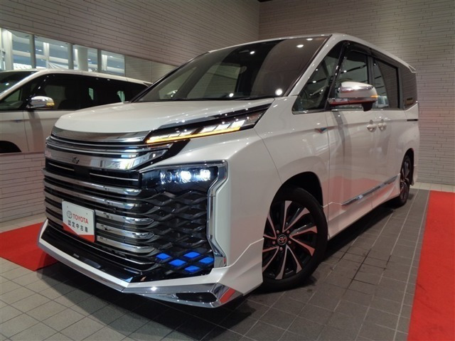 トヨタ ヴォクシー 