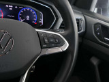 日本自動車査定協会の検査資格を取得した2名の検査員が当社すべての車両に品質証明書を発行しています。